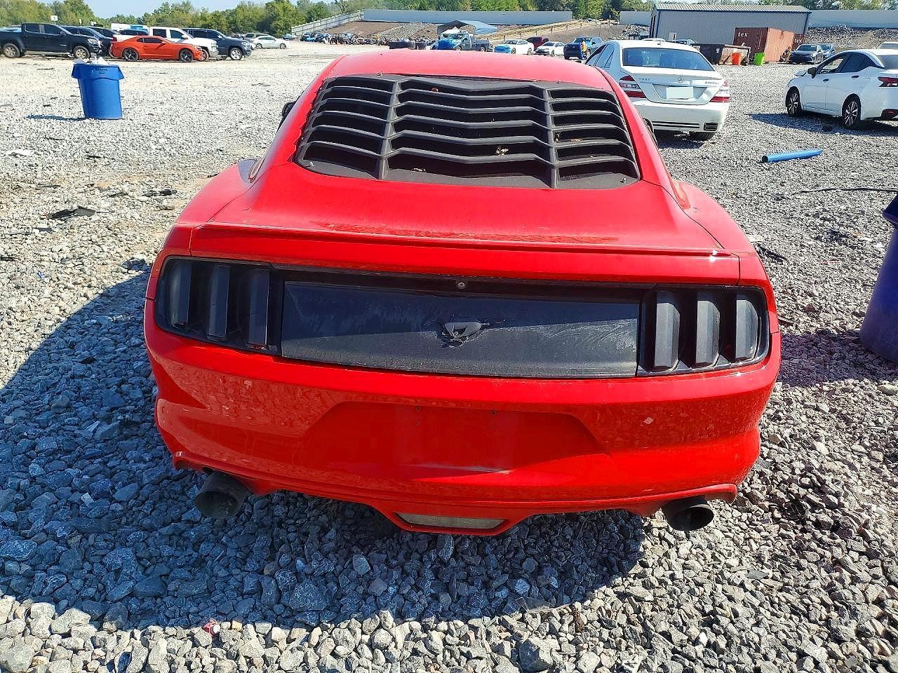 2015 Ford Mustang - zdjęcie 6