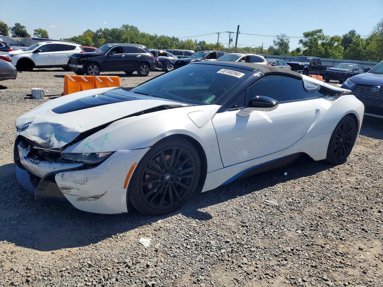 2019 BMW I8 - zdjęcie główne