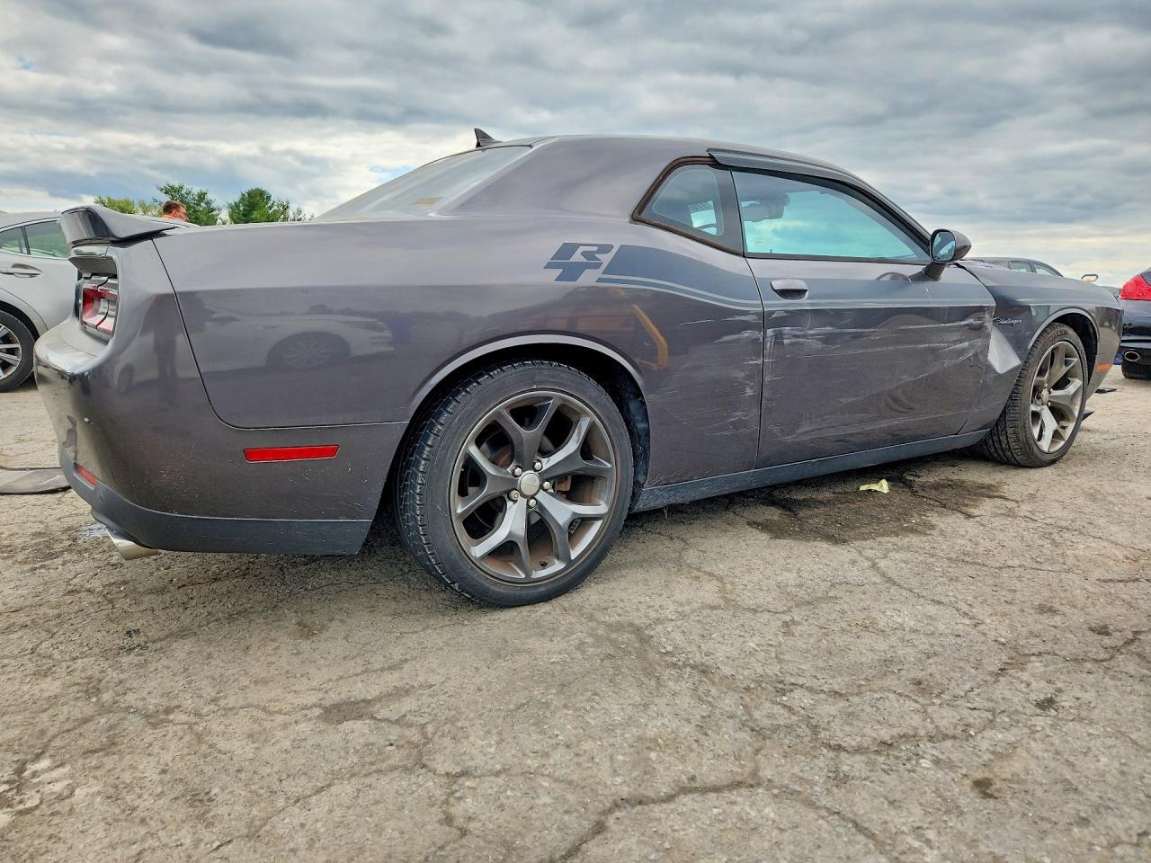 2015 Dodge Challenger Sxt Plus - zdjęcie 3