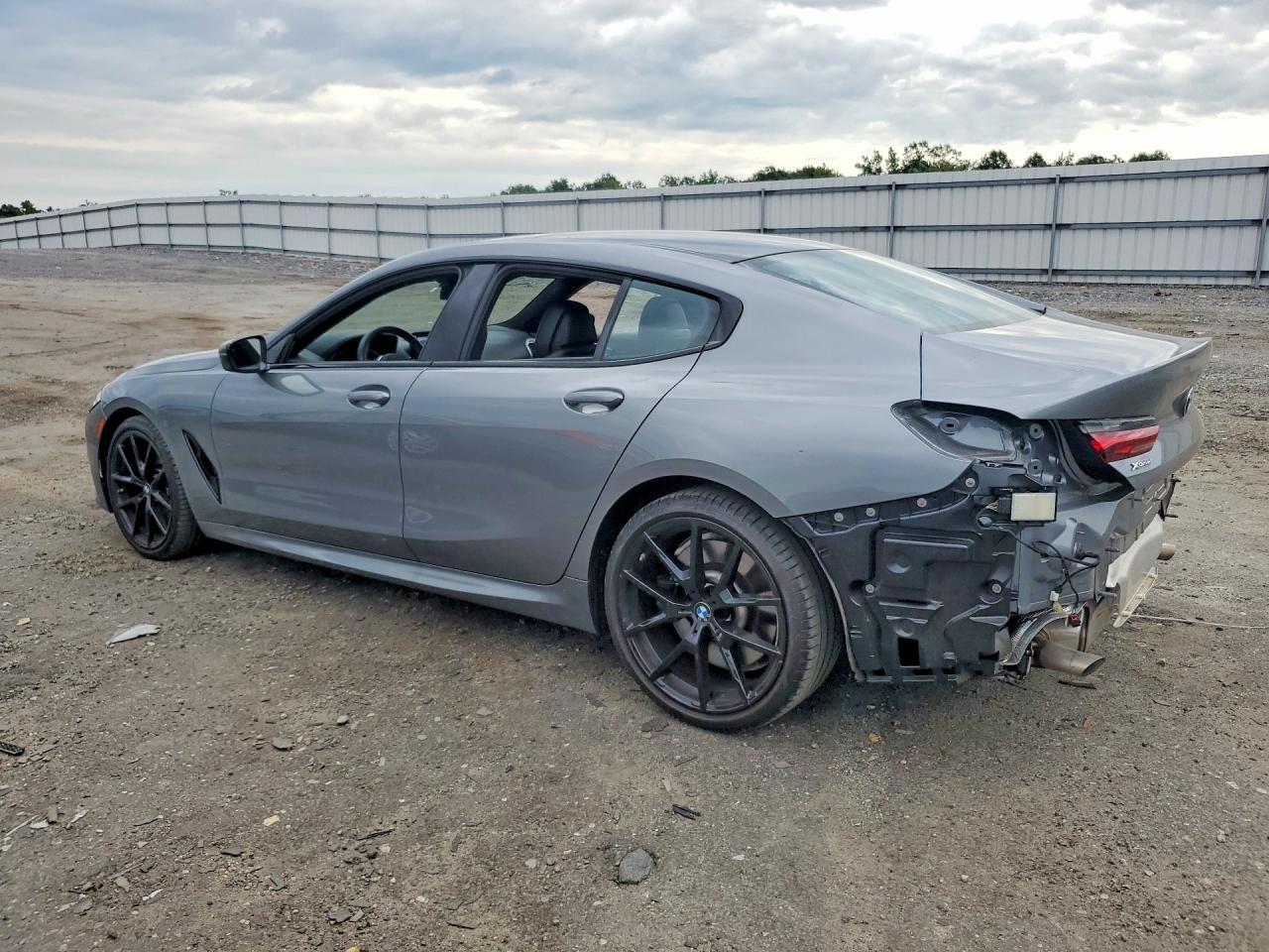 2024 BMW Seria 8 840i - zdjęcie 2