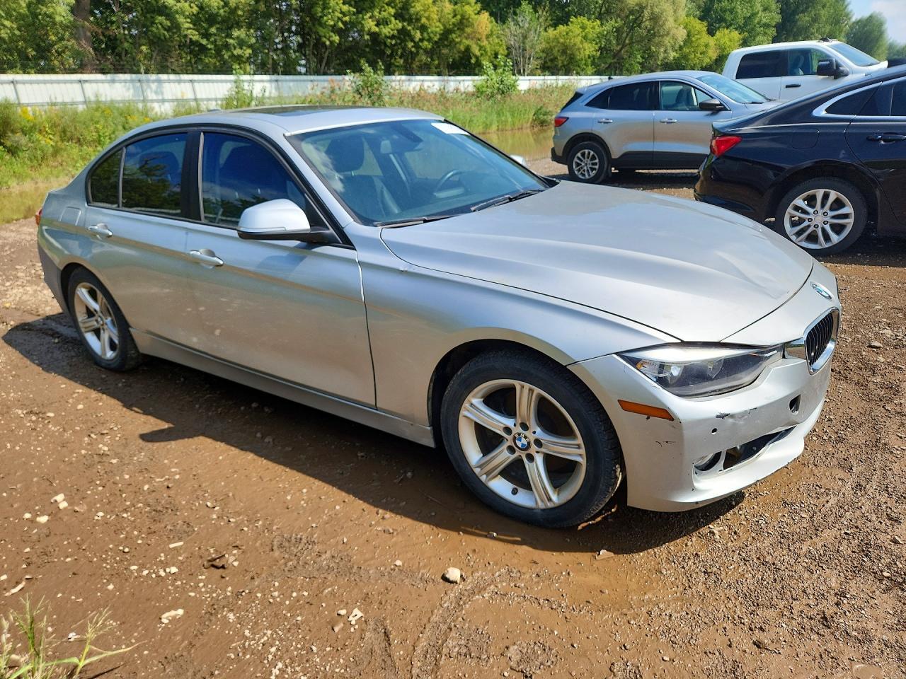 2014 BMW 320 I - zdjęcie 4