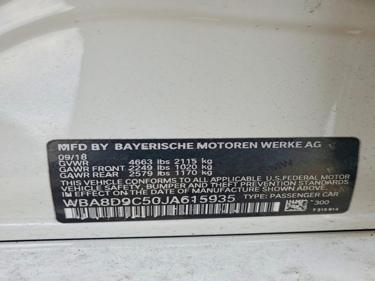 2018 BMW Seria 3 330i - zdjęcie 12