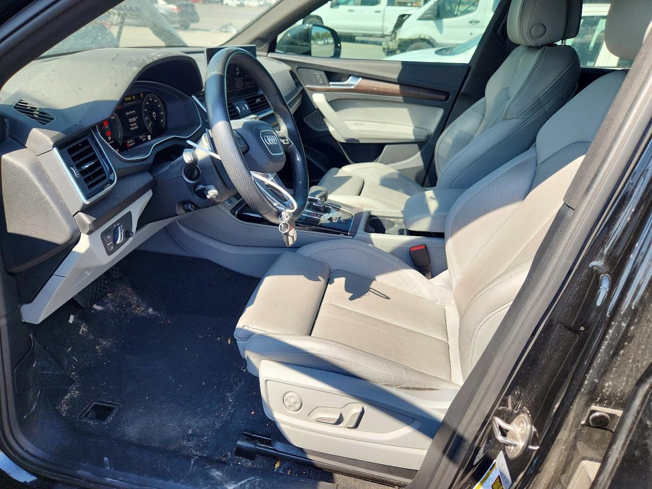 2025 Audi Q5 E Premium Plus 55 - zdjęcie 7