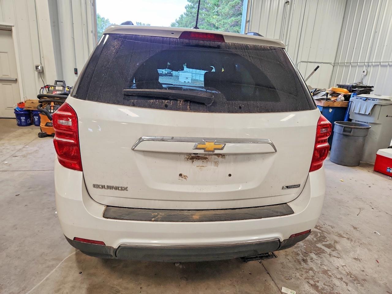 2017 Chevrolet Equinox Premier - zdjęcie 6