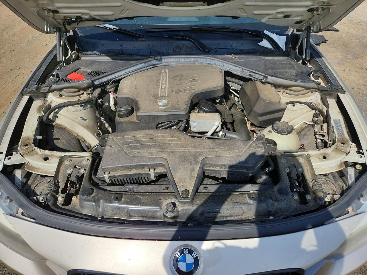 2014 BMW 320 I xDrive - zdjęcie 11