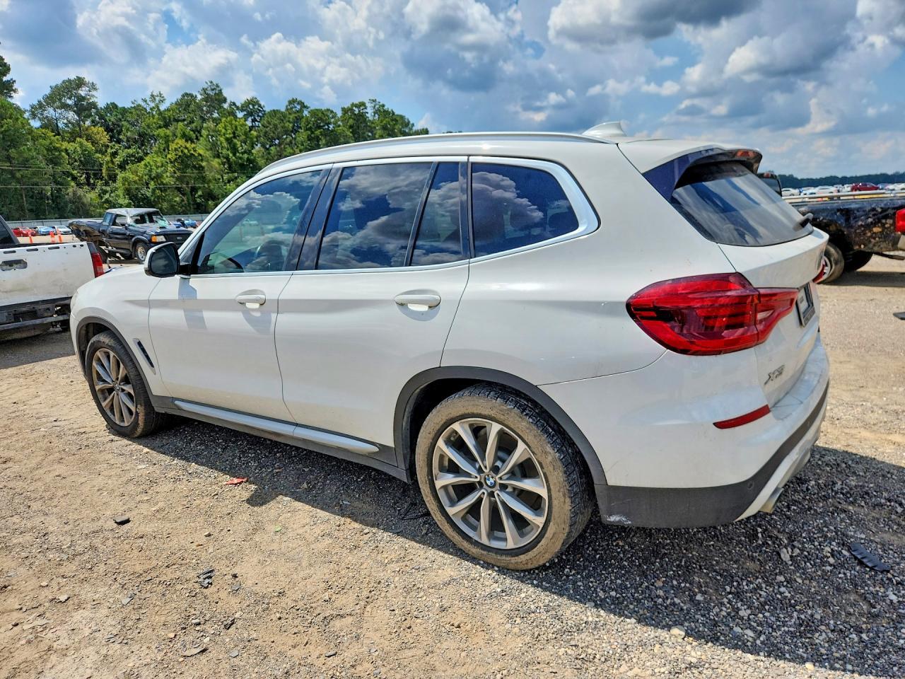 2019 BMW X3 Sdrive30I - zdjęcie 2