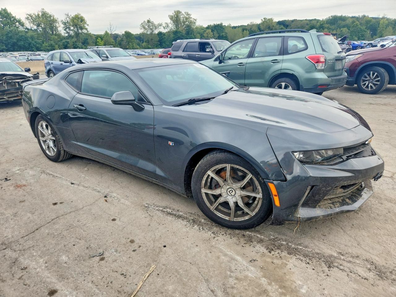 2018 Chevrolet Camaro Ls - zdjęcie 4