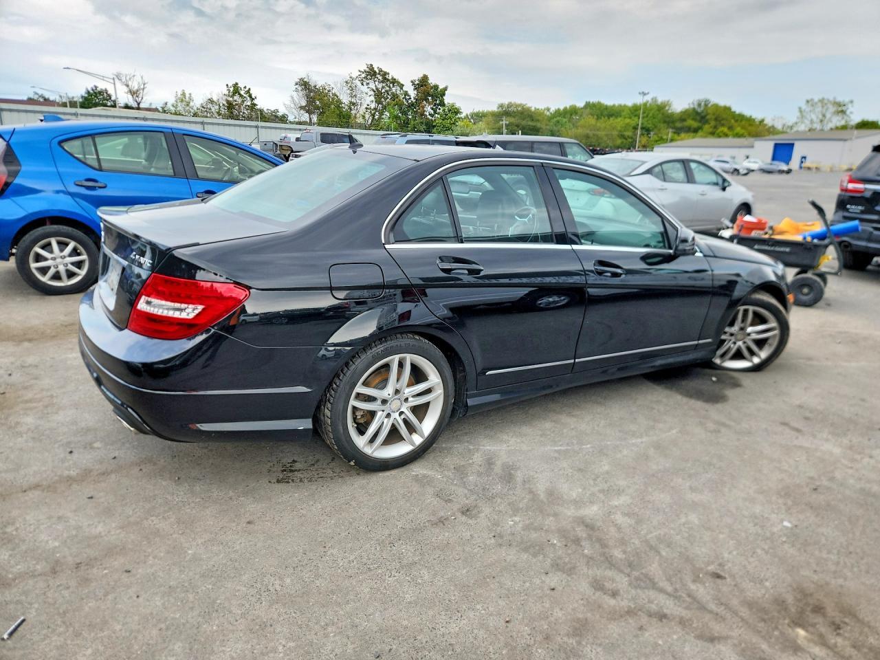 2013 Mercedes-Benz C 300 4Matic - zdjęcie 3