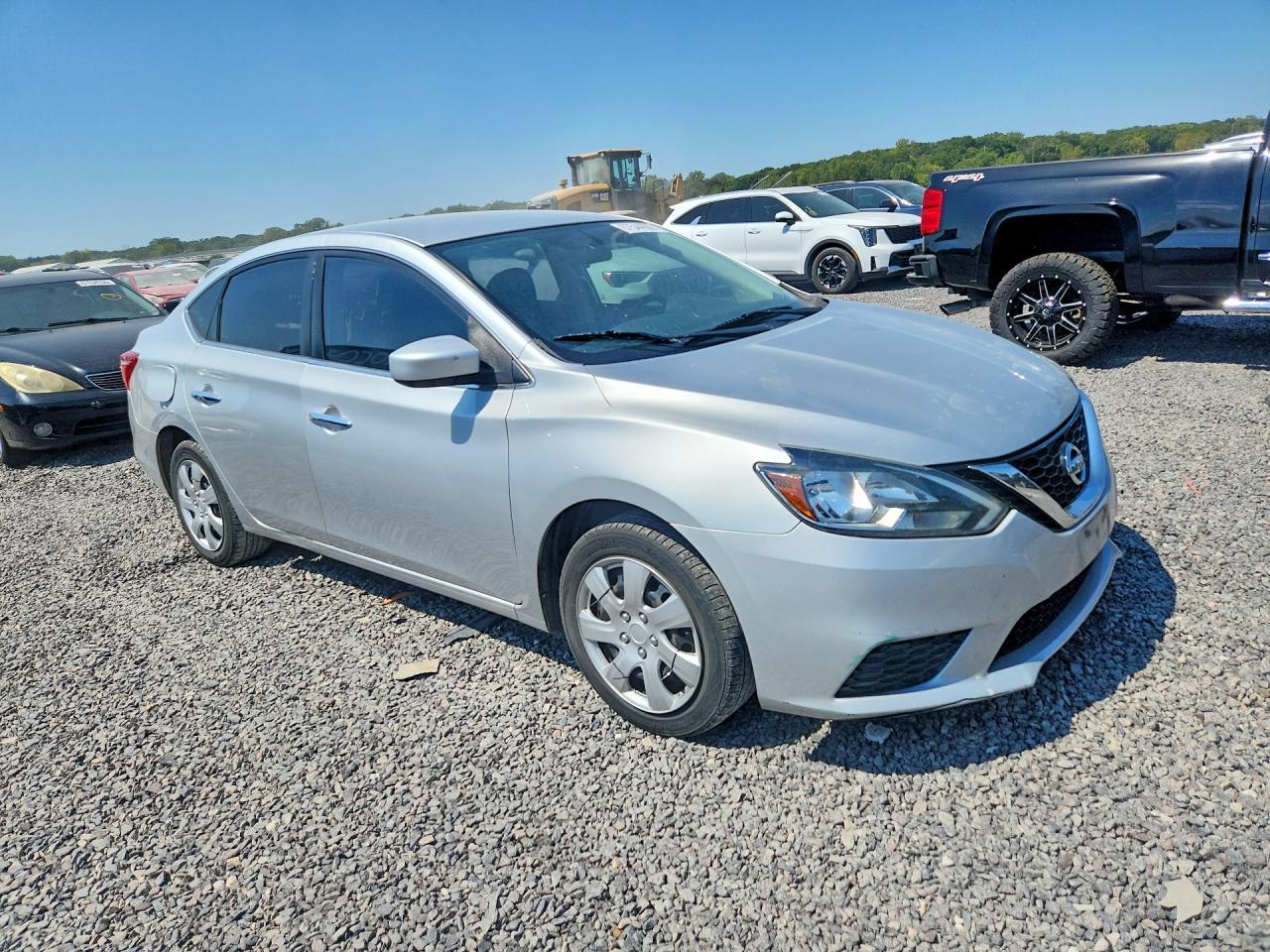 2017 Nissan Sentra S - zdjęcie 4