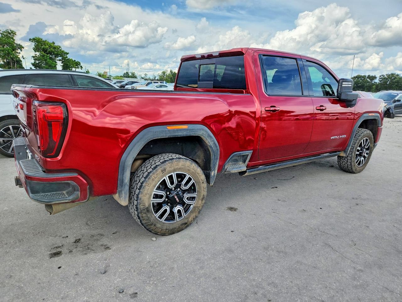 2022 GMC Sierra At4 - zdjęcie 3