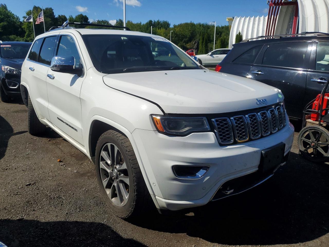 2017 Jeep Grand Cherokee Overland - zdjęcie 4