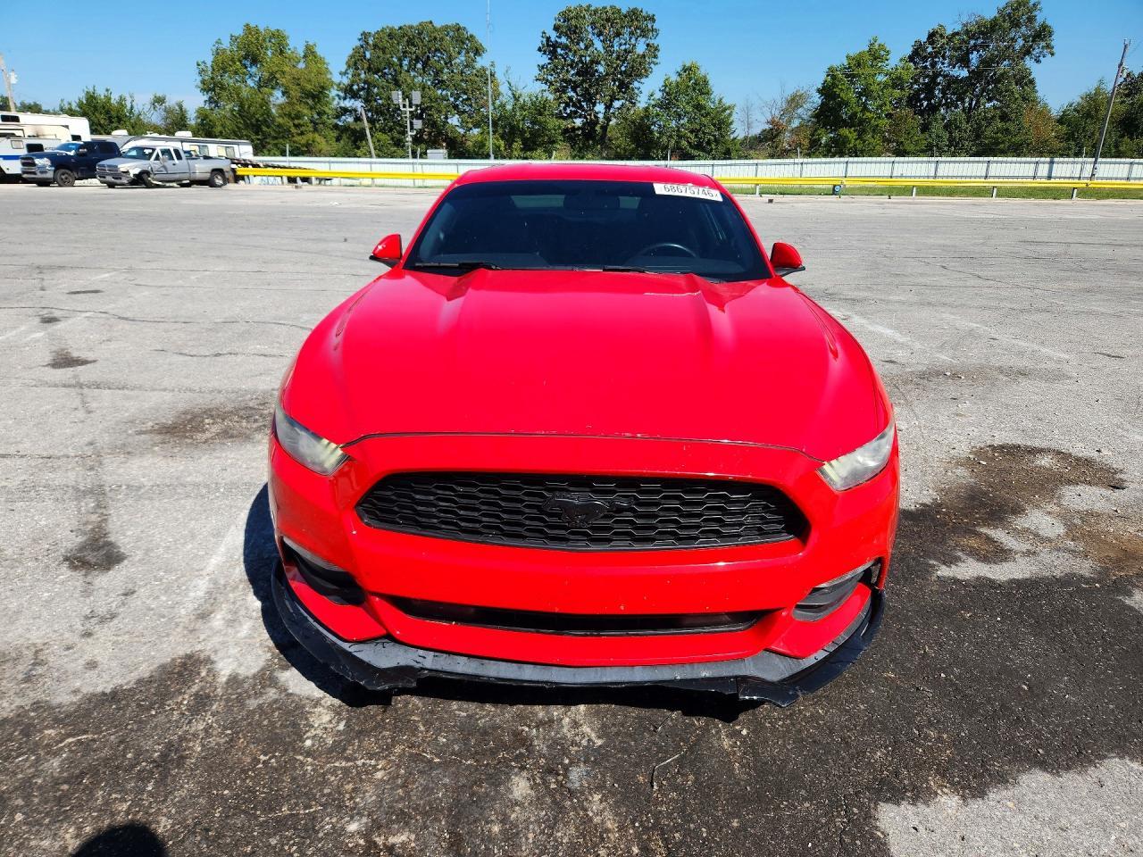2016 Ford Mustang - zdjęcie 5