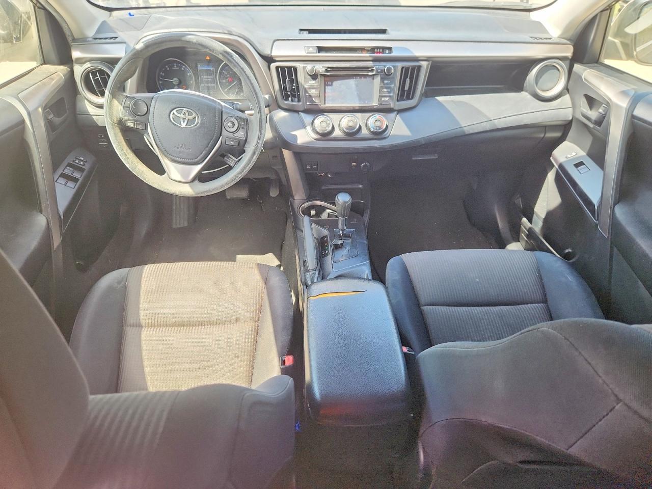2017 Toyota Rav4 Le - zdjęcie 8