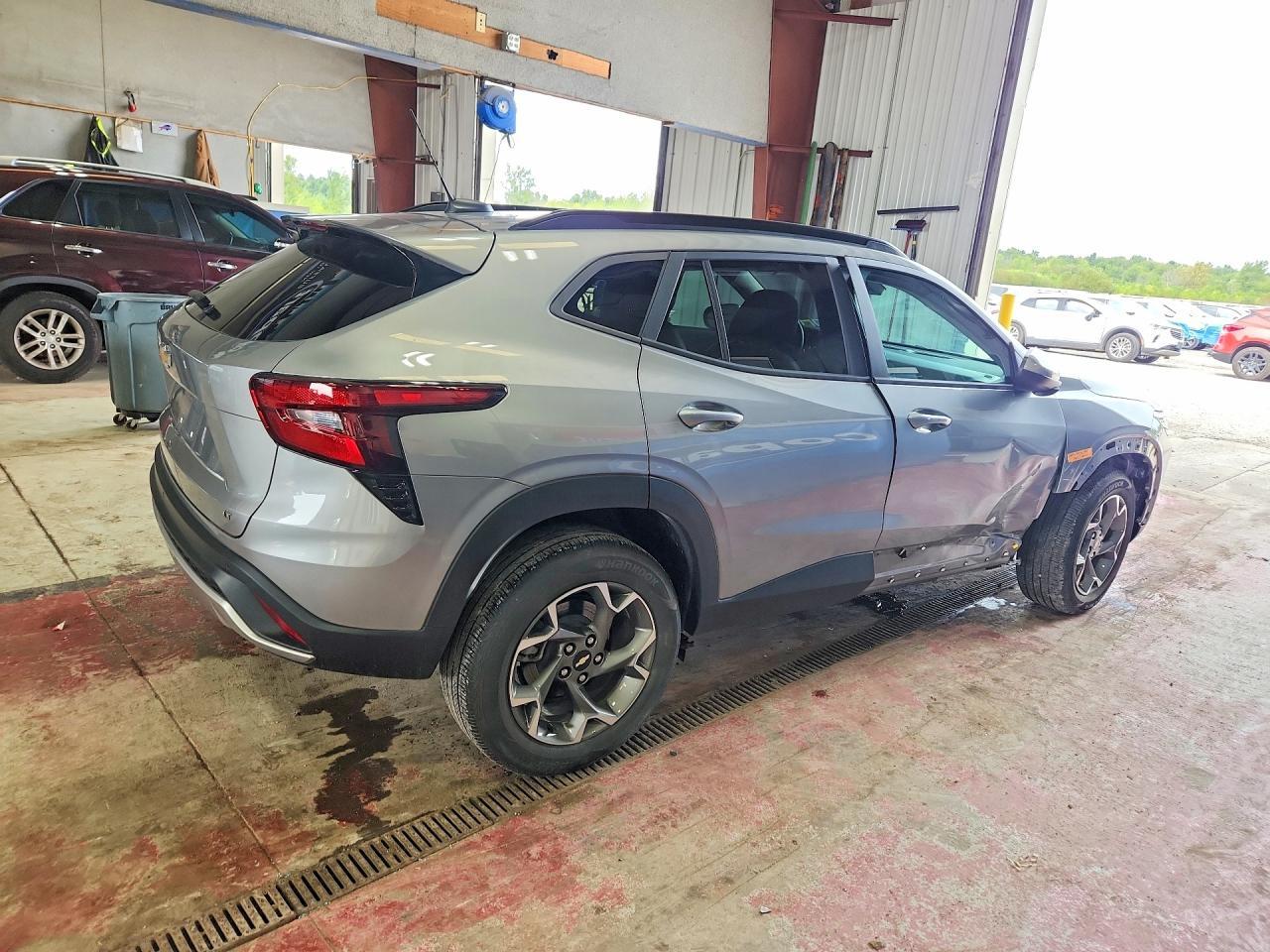 2024 Chevrolet Trax 1Lt - zdjęcie 3