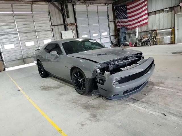 2018 Dodge Challenger R/T - zdjęcie 14
