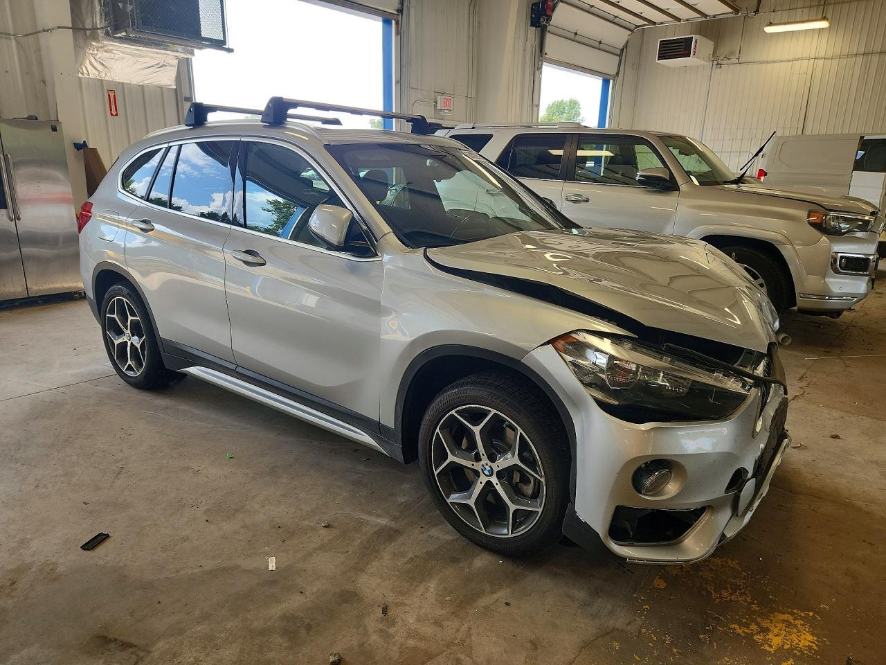 2018 BMW X1 xDrive28I - zdjęcie 4