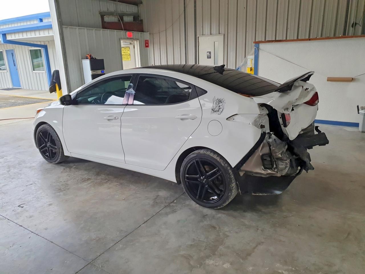2016 Hyundai Elantra Se - zdjęcie 2