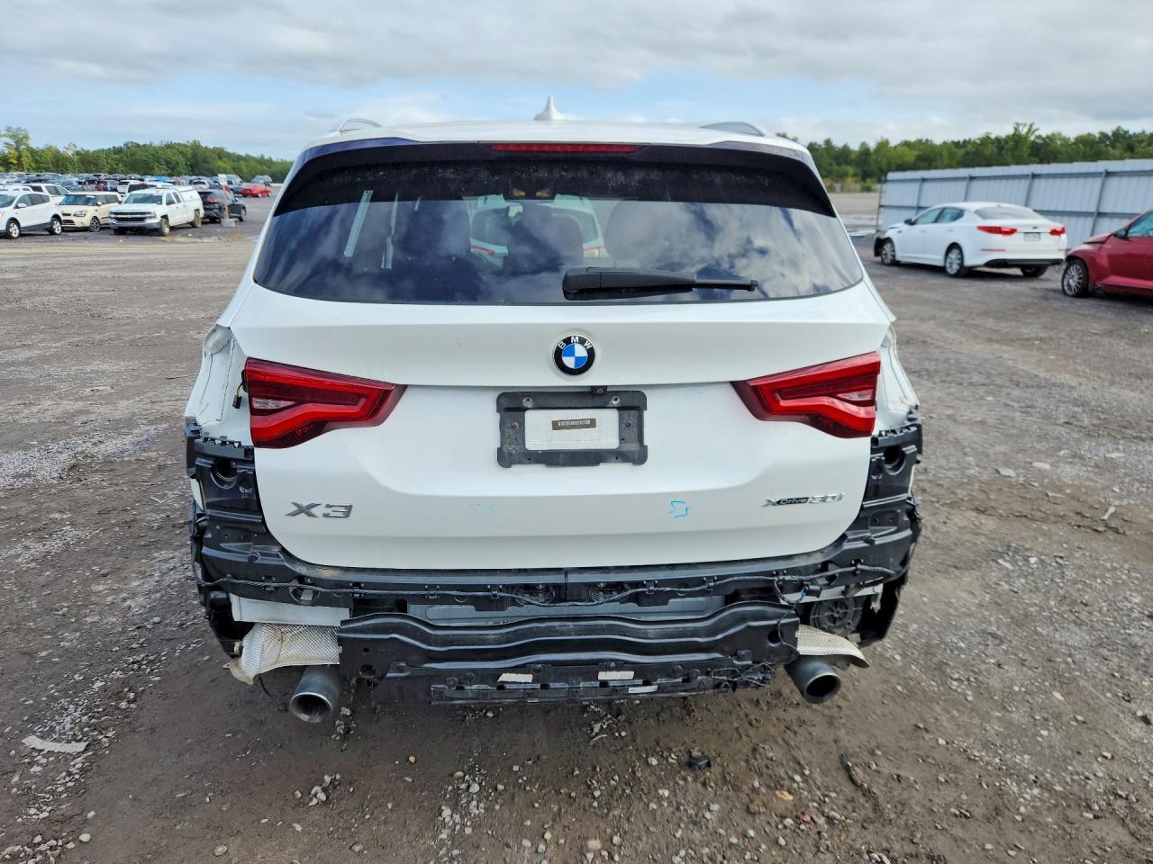 2020 BMW X3 xDrive30I - zdjęcie 6