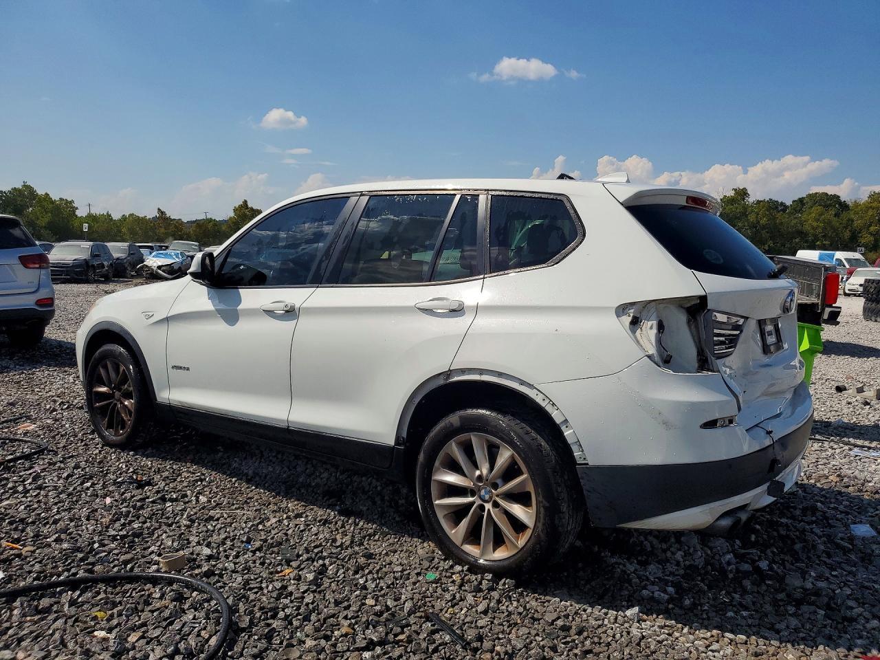 2014 BMW X3 xDrive28I - zdjęcie 2