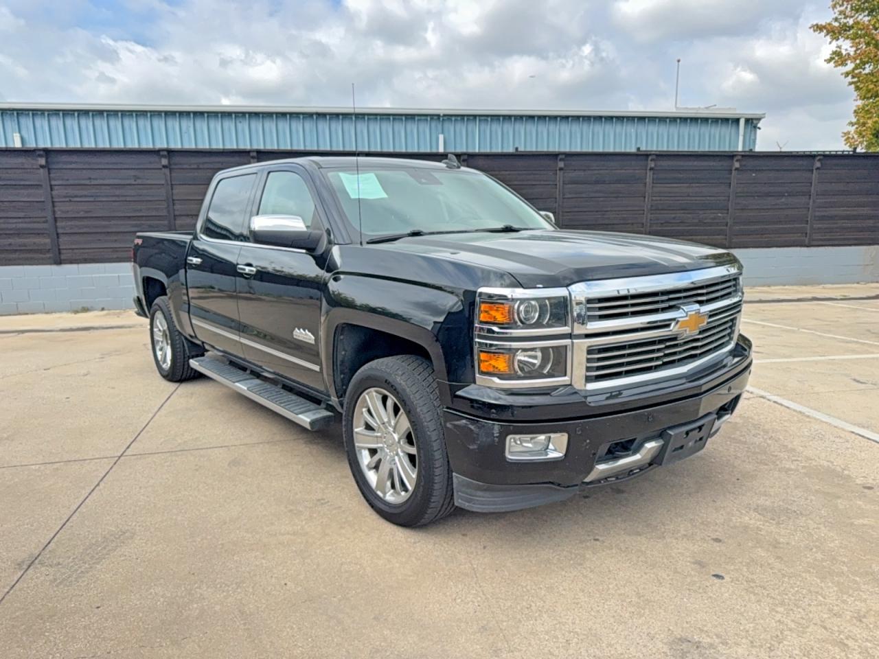2015 Chevrolet Silverado K1500 High Country - zdjęcie główne