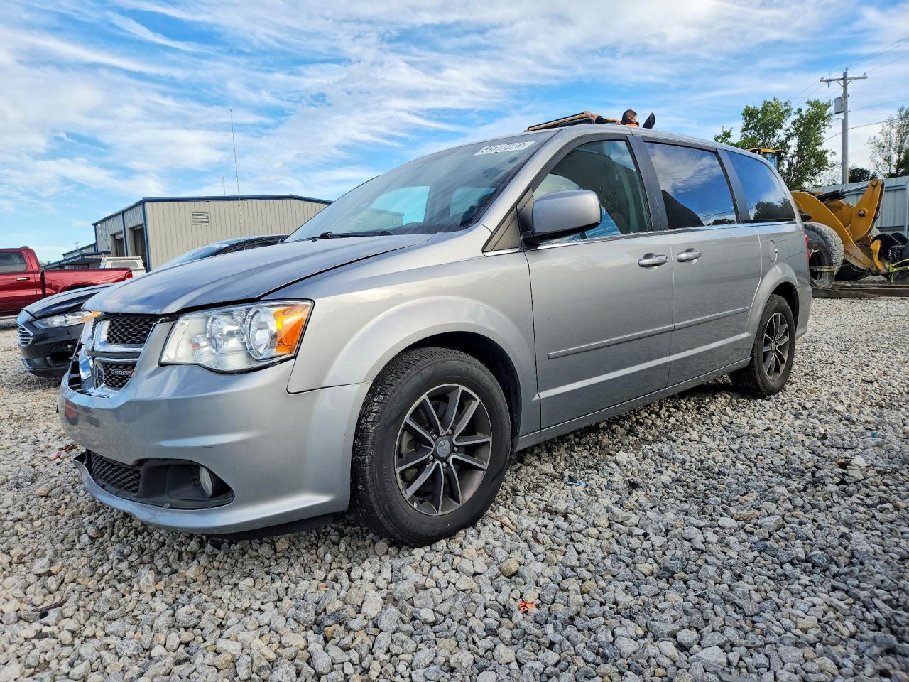 2017 Dodge Grand Caravan Sxt - zdjęcie główne