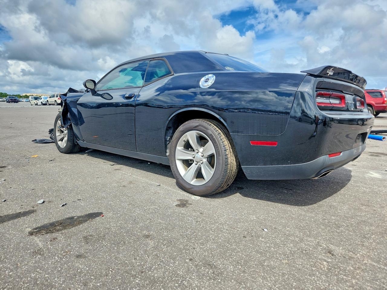 2020 Dodge Challenger Sxt - zdjęcie 2
