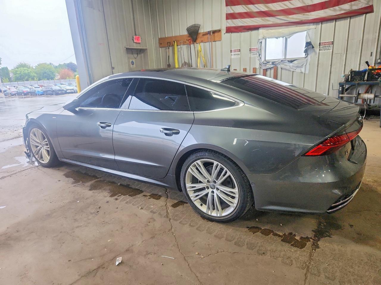 2019 Audi A7 Prestige S-Line - zdjęcie 2