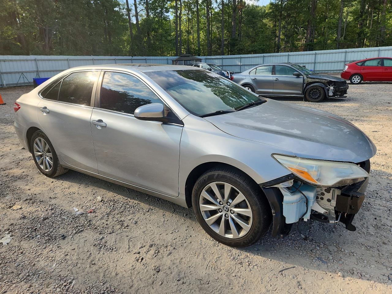 2015 Toyota Camry Xle - zdjęcie 4