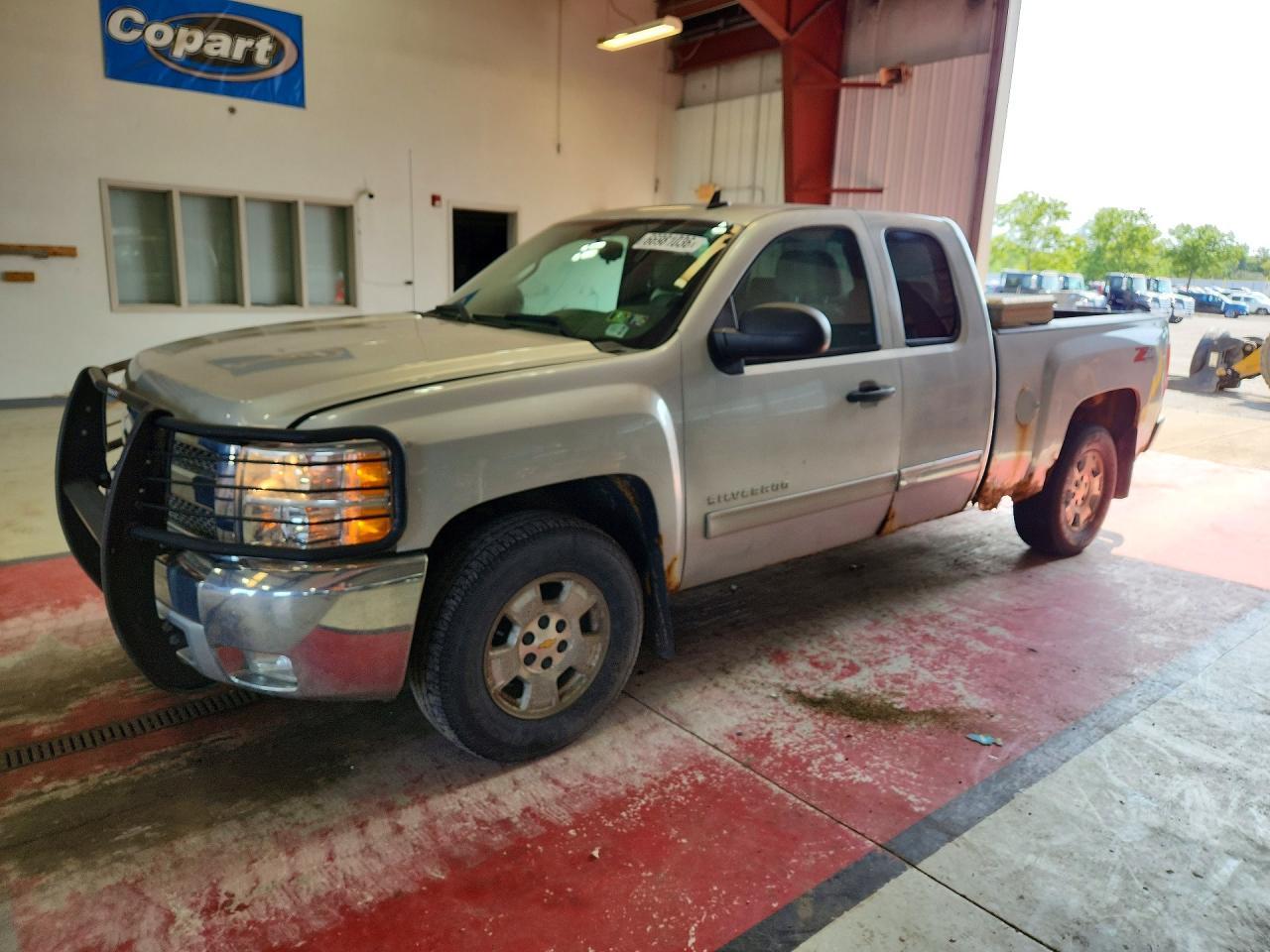 2013 Chevrolet Silverado K1500 Lt - zdjęcie główne