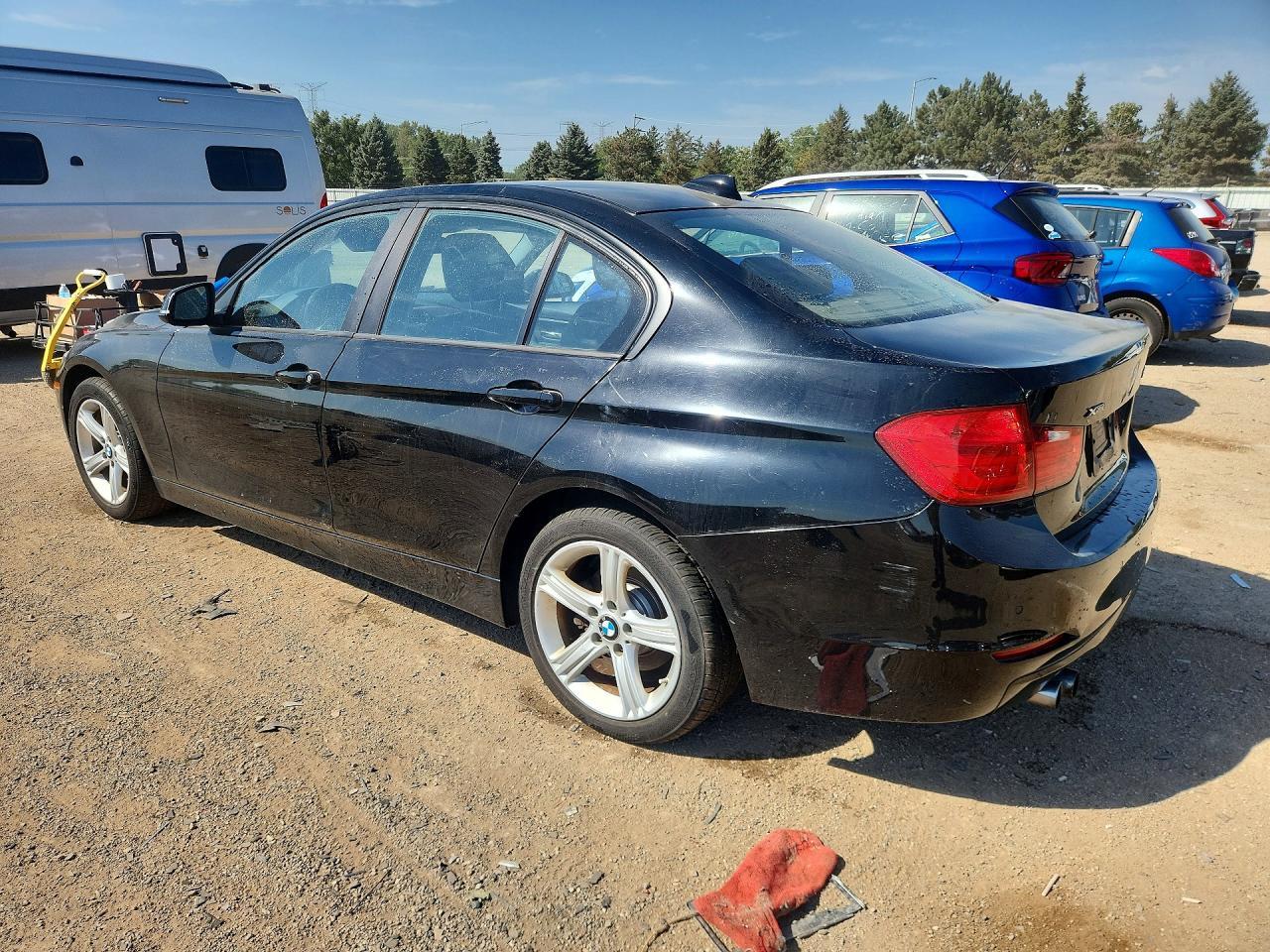 2014 BMW Seria 3 328i - zdjęcie 2