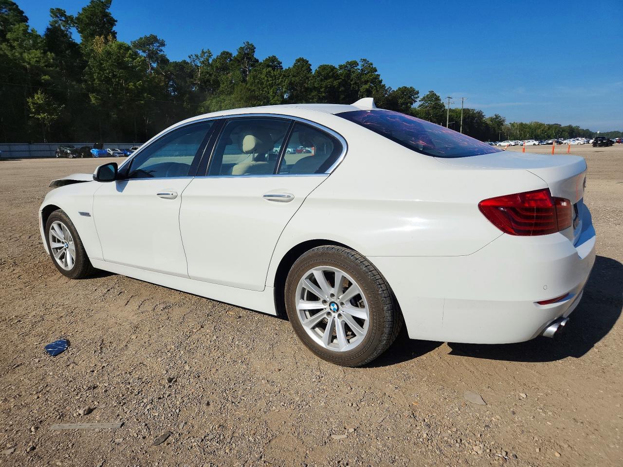 2016 BMW 528 I - zdjęcie 2
