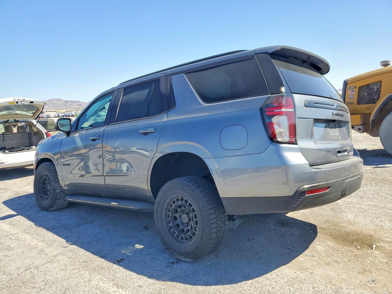 2022 Chevrolet Tahoe C1500 Rst - zdjęcie 2