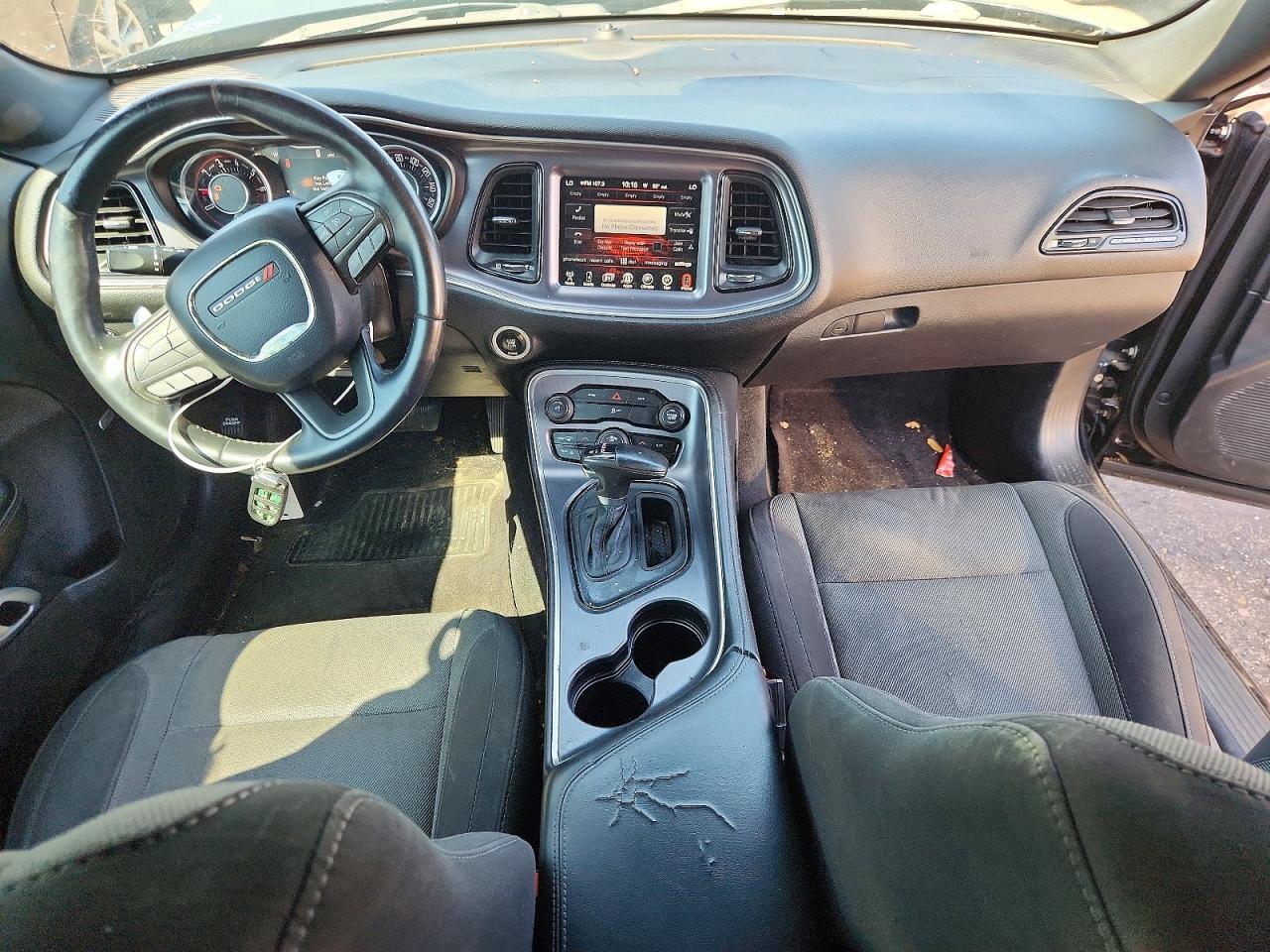 2015 Dodge Challenger Sxt - zdjęcie 8