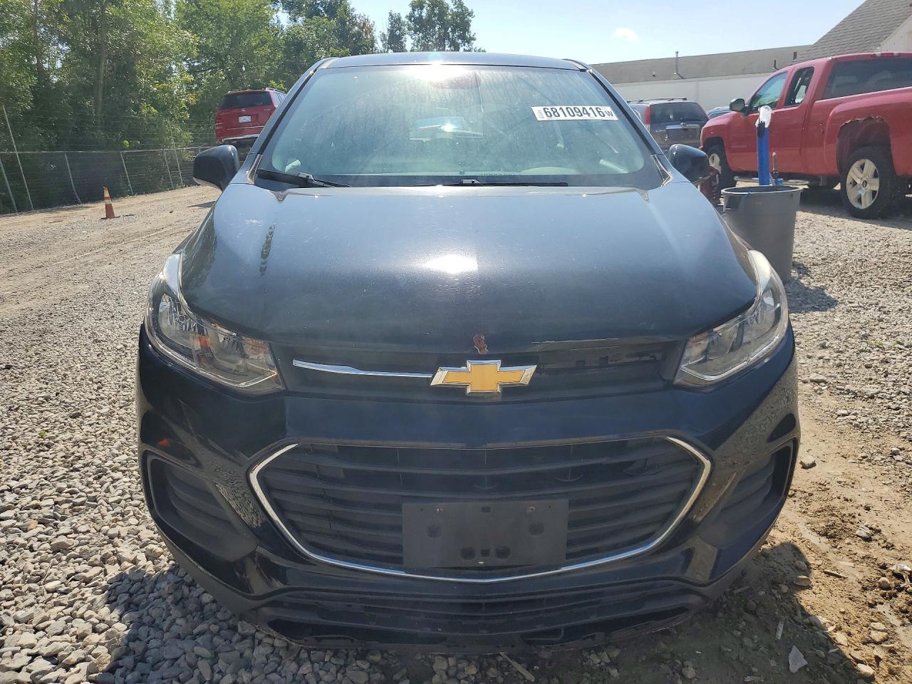 2019 Chevrolet Trax Ls - zdjęcie 5