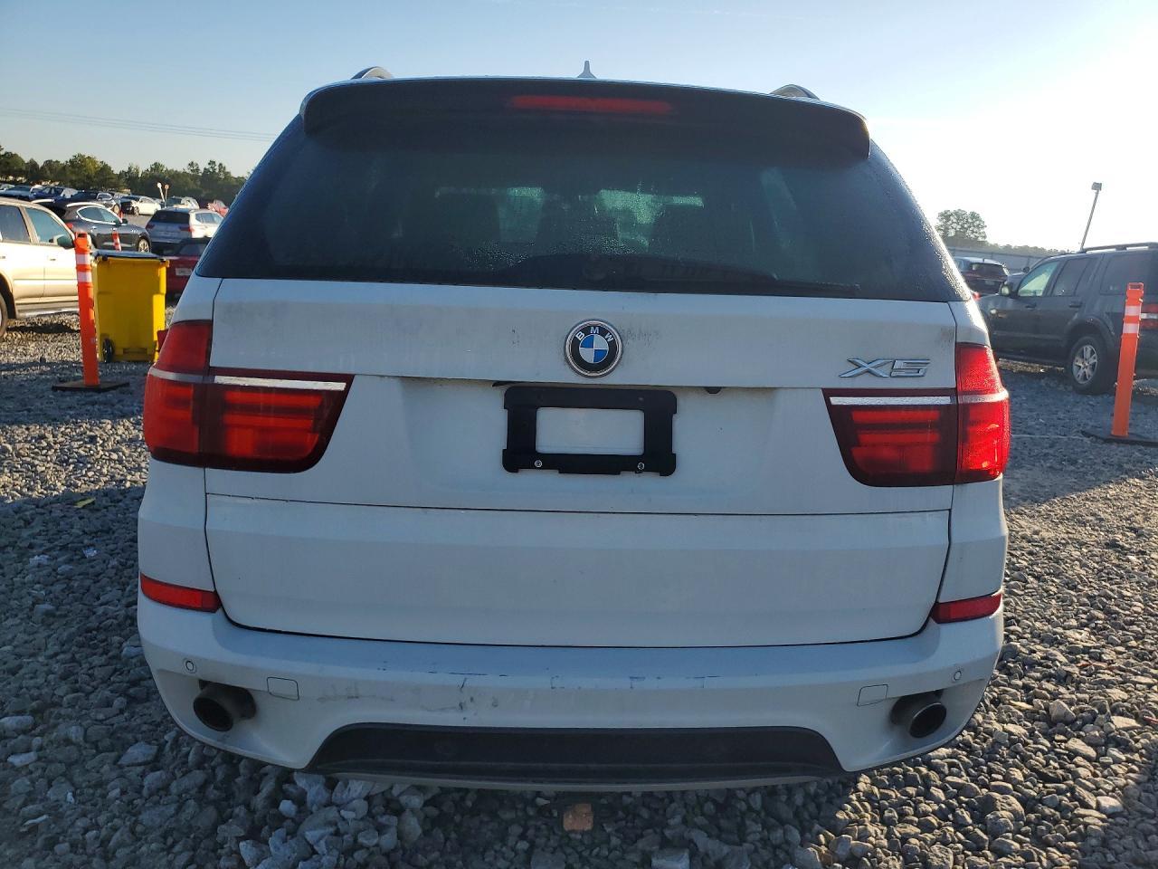 2013 BMW X5 xDrive35I - zdjęcie 6