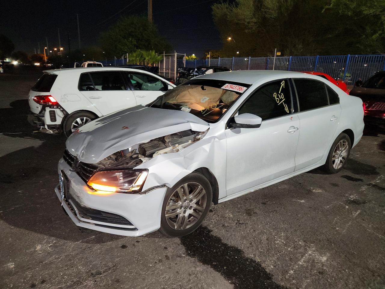 2017 Volkswagen Jetta S - zdjęcie główne