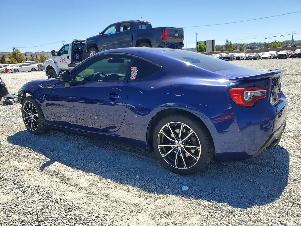 2018 Toyota 86 Base - zdjęcie 2