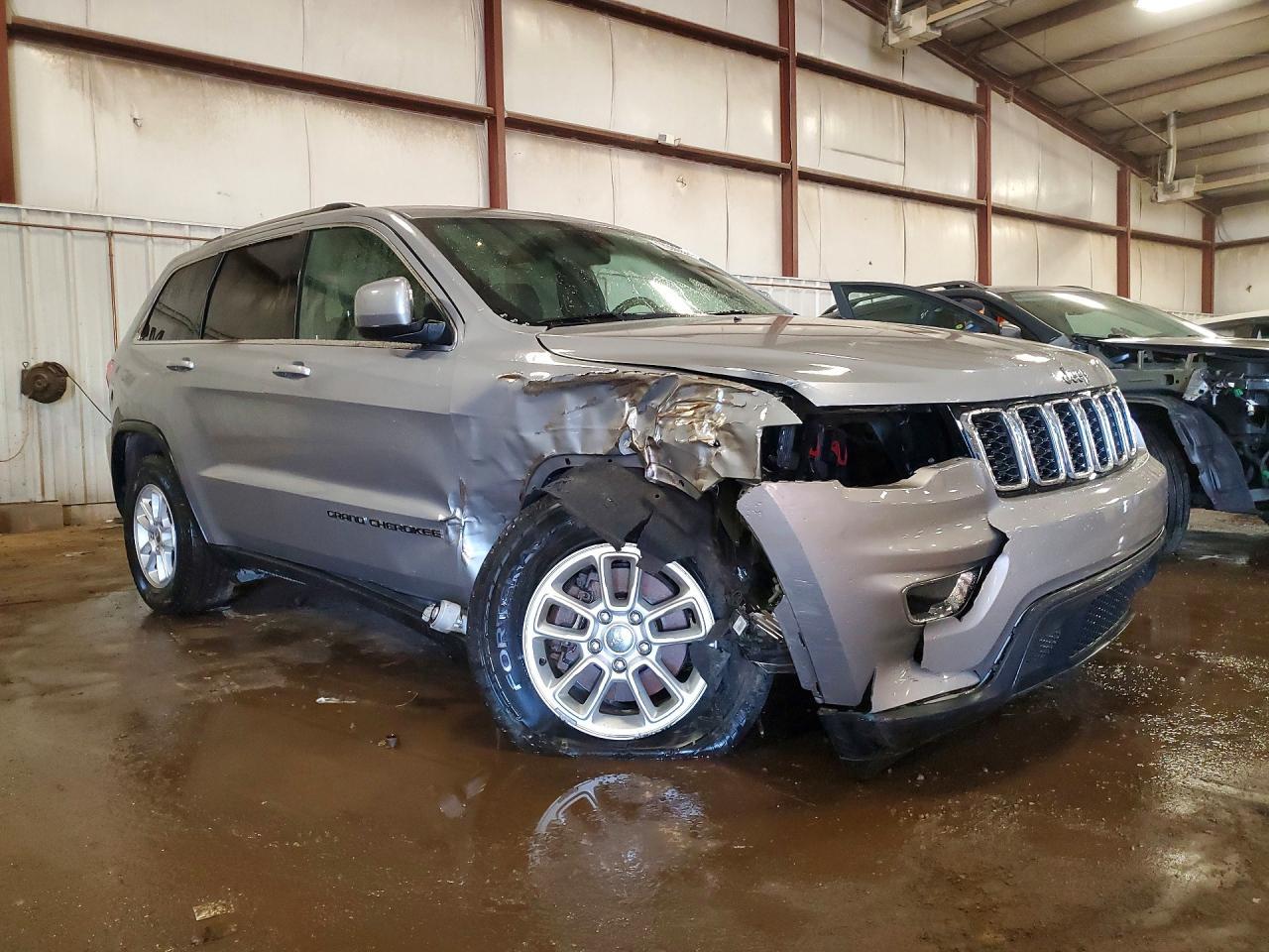 2019 Jeep Grand Cherokee Laredo - zdjęcie 4