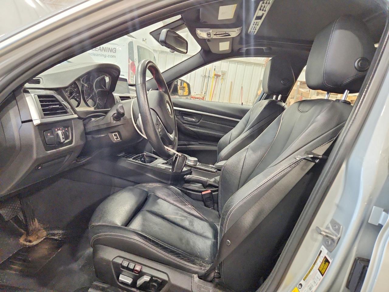 2018 BMW 330 Xi - zdjęcie 7