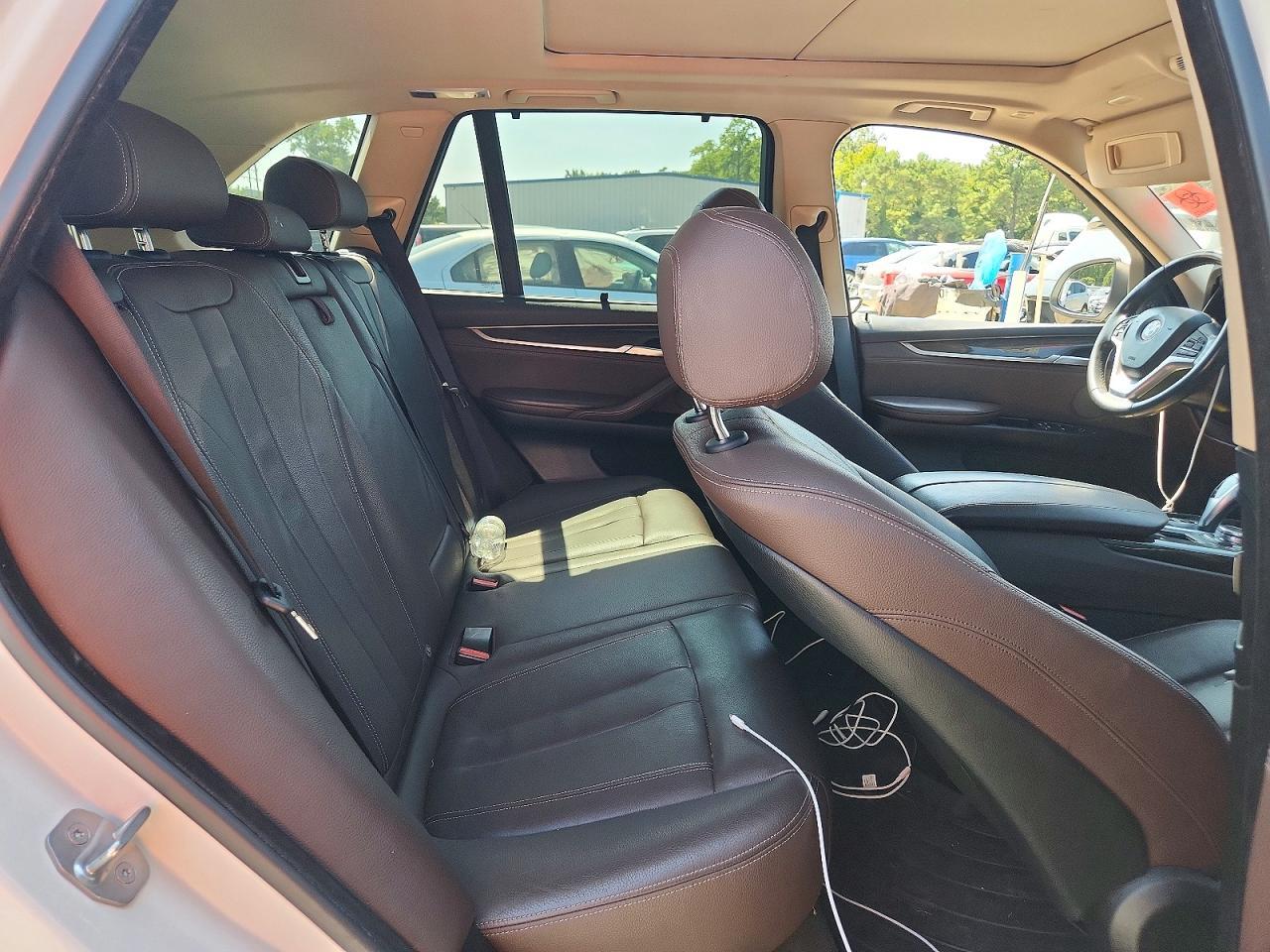 2016 BMW X5 xDrive35I - zdjęcie 11