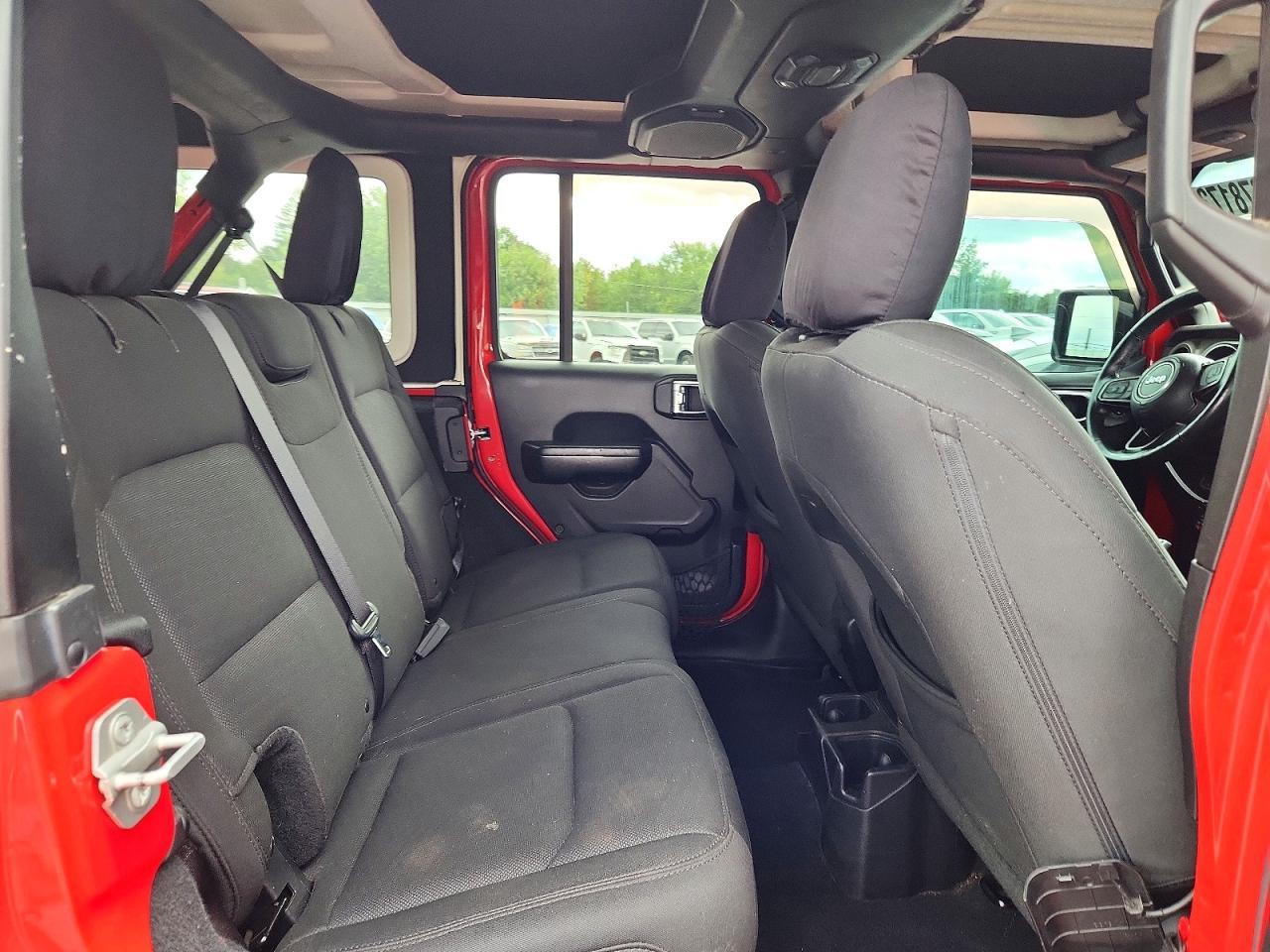 2018 Jeep Wrangler Unlimited Sport - zdjęcie 10