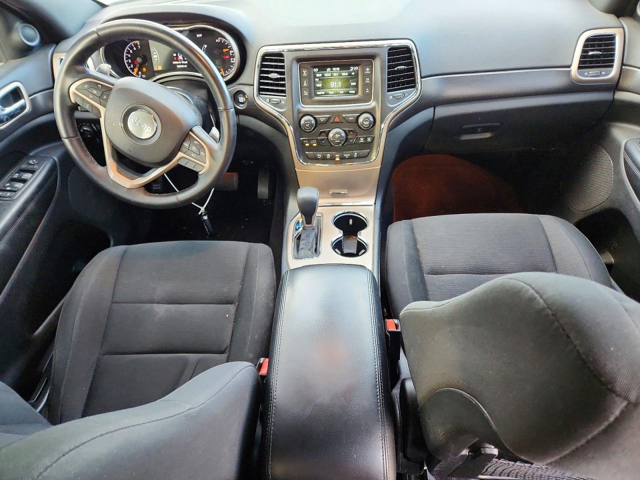 2017 Jeep Grand Cherokee Laredo - zdjęcie 8
