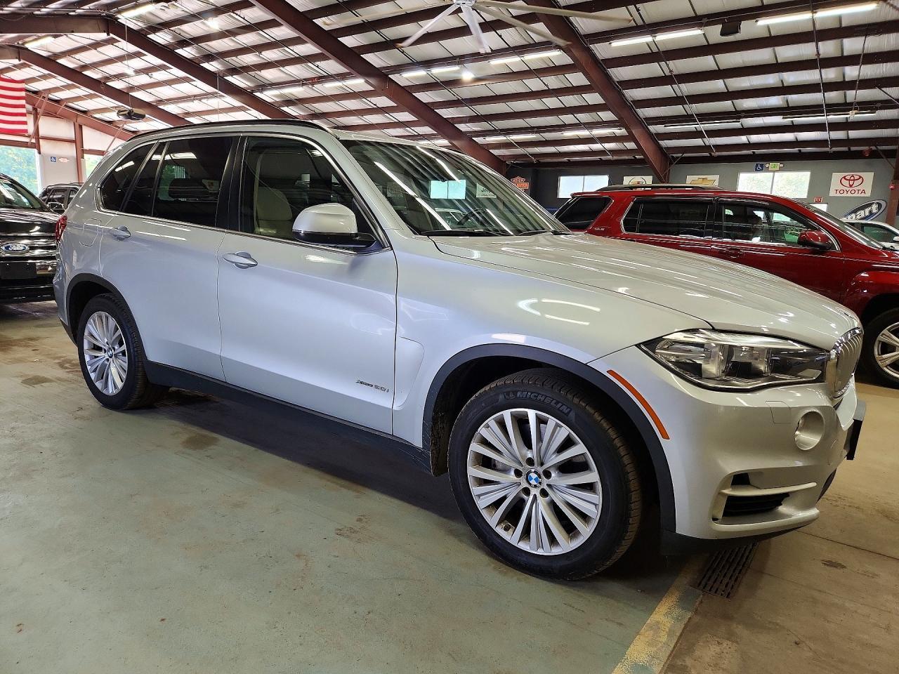 2014 BMW X5 xDrive50I - zdjęcie 4