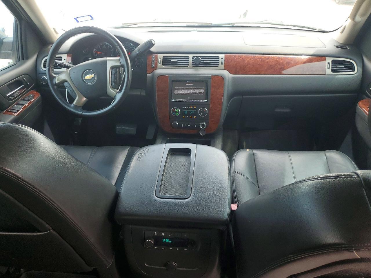 2013 Chevrolet Tahoe C1500 Lt - zdjęcie 8