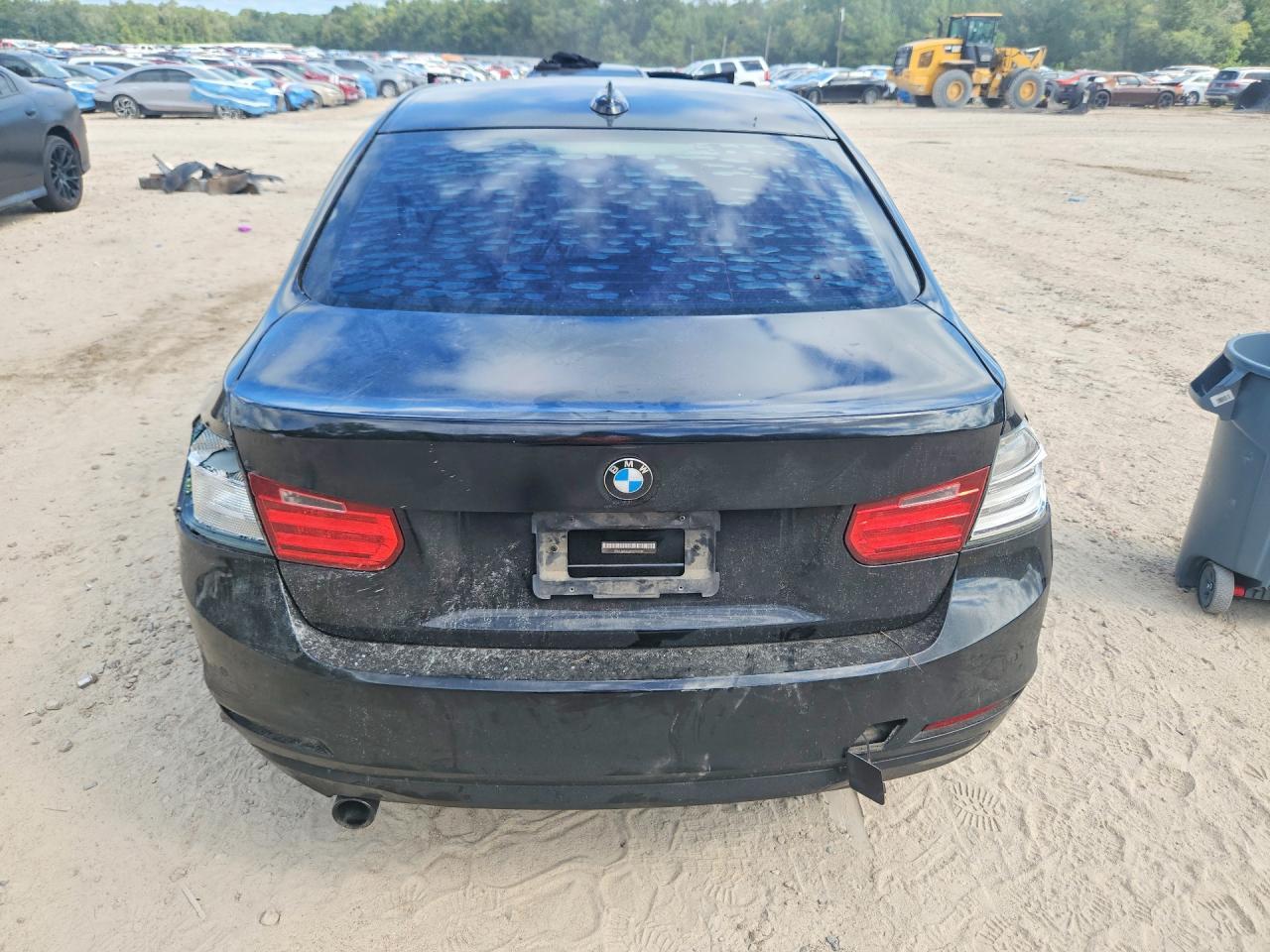 2015 BMW 320 I - zdjęcie 6
