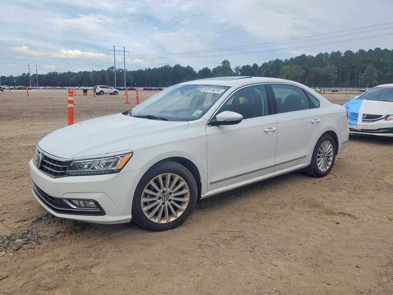 2017 Volkswagen Passat Se - zdjęcie główne