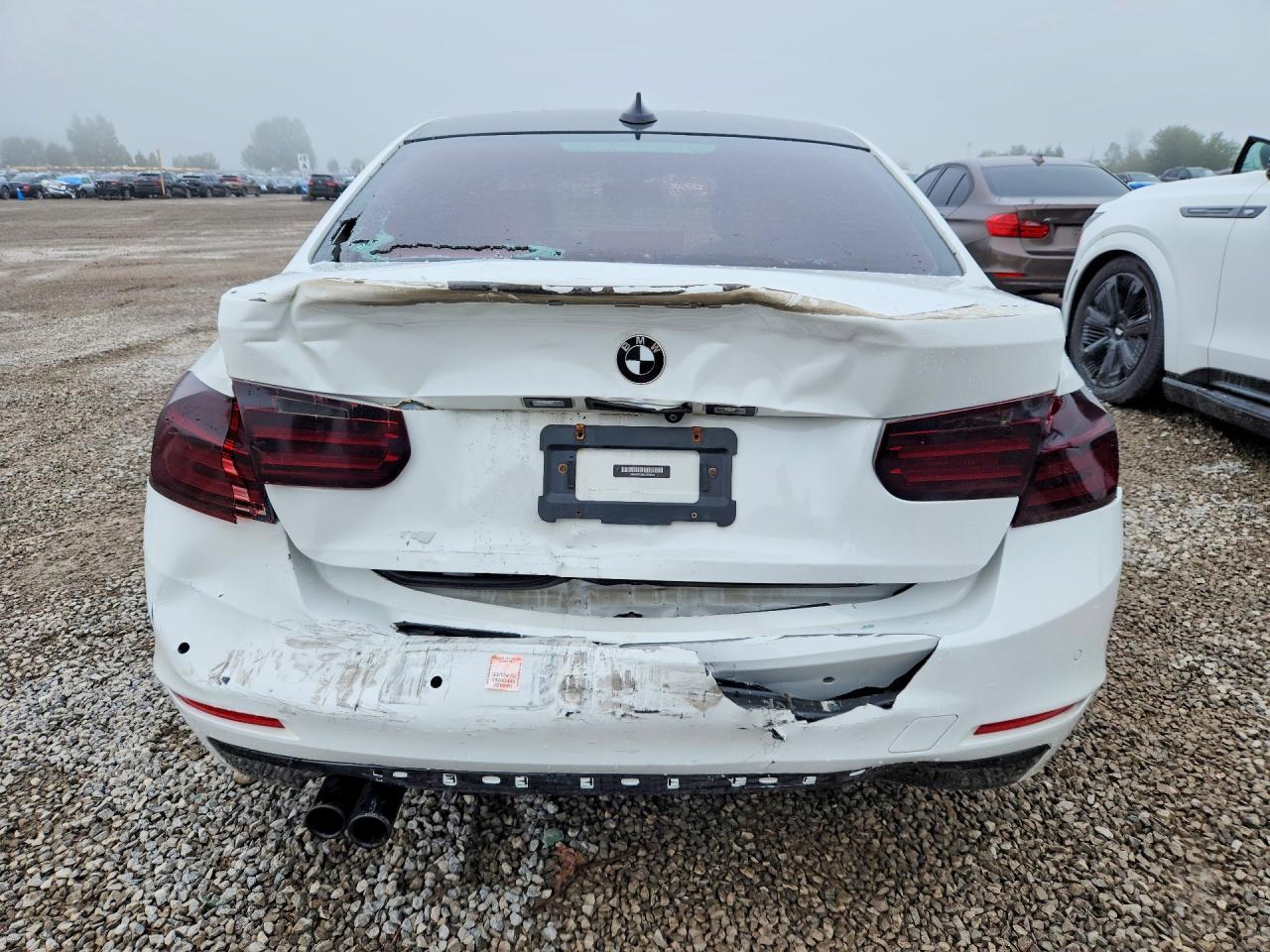 2014 BMW 328 Xi - zdjęcie 6