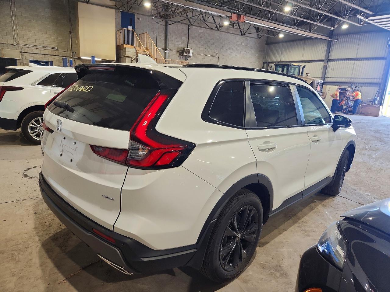 2026 Honda Cr-V Sport Touring - zdjęcie 3