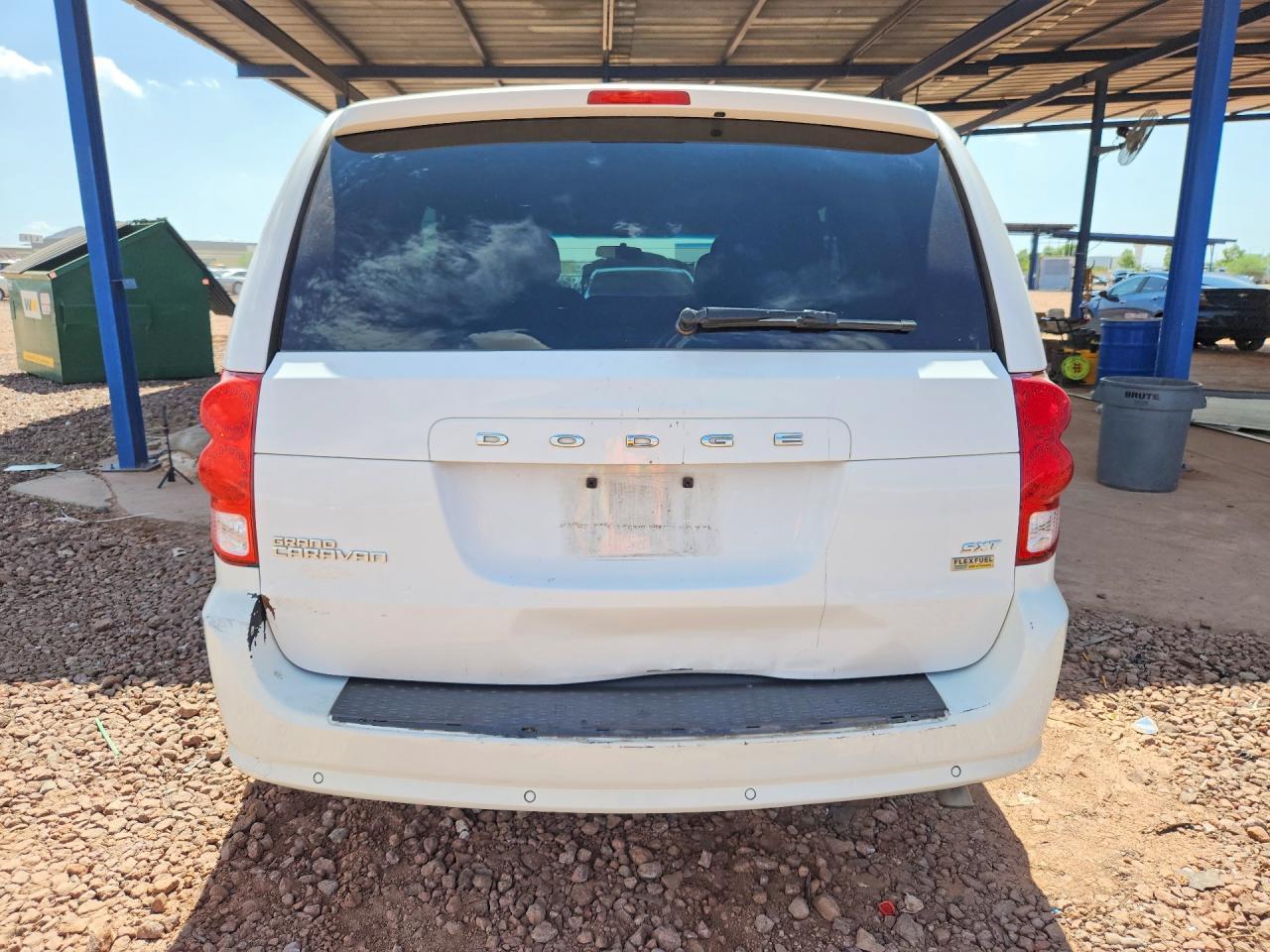 2014 Dodge Grand Caravan Sxt - zdjęcie 6