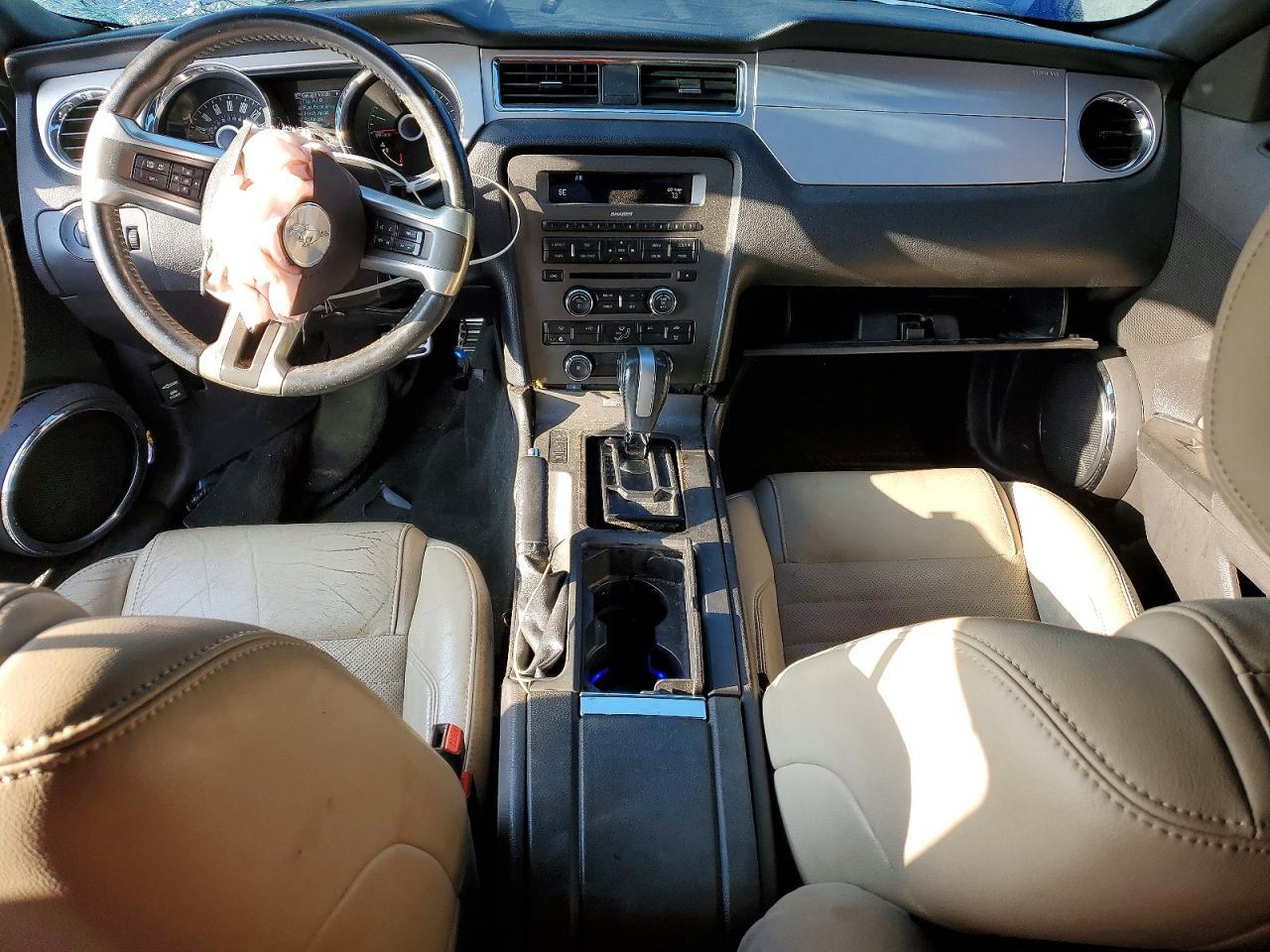2014 Ford Mustang - zdjęcie 8